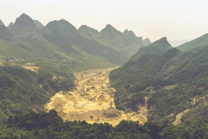 Tĩnh Túc Tin Mine, Cao Bằng, Vietnam. Photo by Gavin White. Licensed under Attribution-NonCommercial-NoDerivs 2.0 Generic.